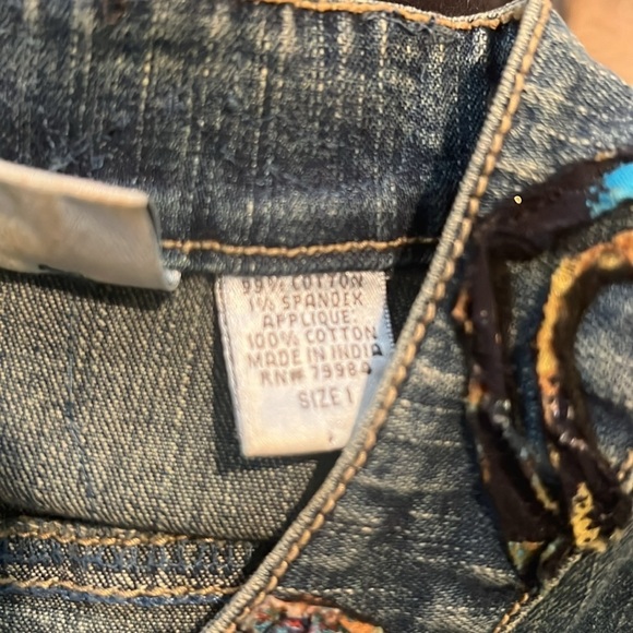 Chico’s Boho Denim Jean Jacket Patch Appliqué Size 1 Mandarin Collar - Picture 6 of 7